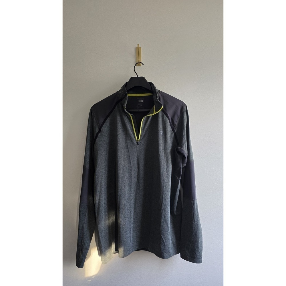 The North Face Gray 1/4 Zip Pullover Men's Large Athletic Running Hiking Top